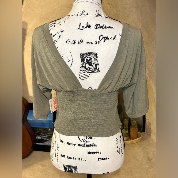 NWT FP Movement by Free People Gray Short Sleeve Tee - Picture 5 of 10